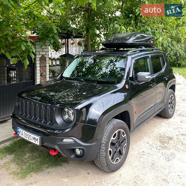 Внедорожник / Кроссовер Jeep Renegade 2016 в Каневе