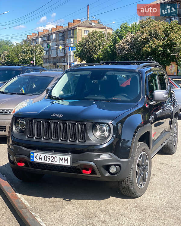 Внедорожник / Кроссовер Jeep Renegade 2016 в Каневе
