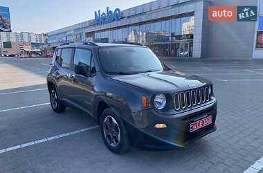 Внедорожник / Кроссовер Jeep Renegade 2017 в Киеве