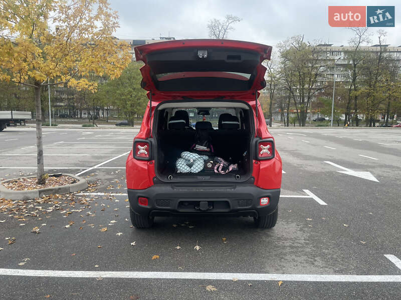 Позашляховик / Кросовер Jeep Renegade 2018 в Києві