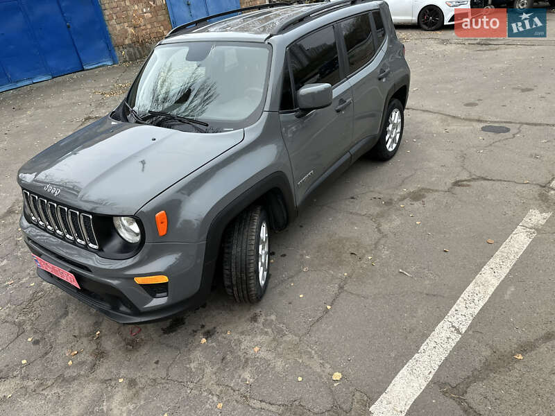 Позашляховик / Кросовер Jeep Renegade 2019 в Києві фото 37 Позашляховик / Кросовер Jeep Renegade 2019 в Києві