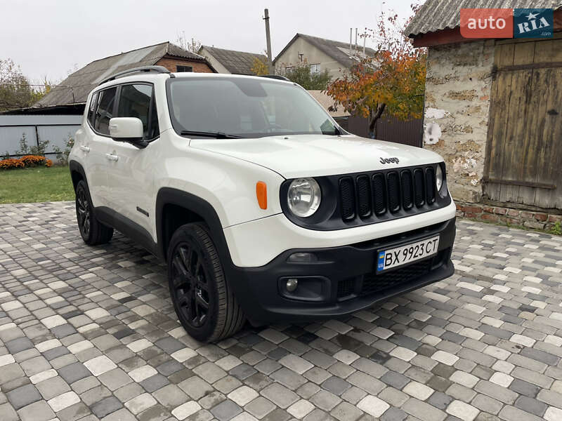 Внедорожник / Кроссовер Jeep Renegade 2017 в Лубнах