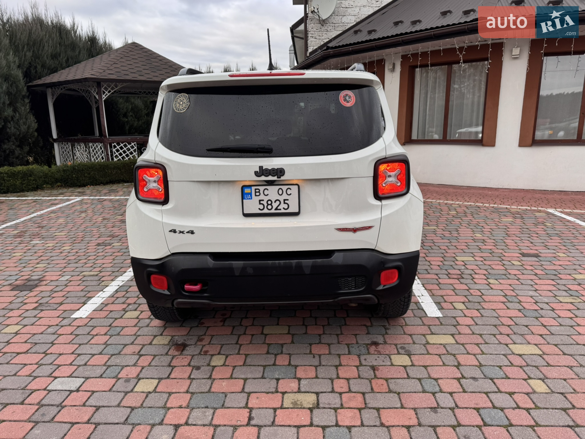2017 Jeep Renegade - мініатюра 4