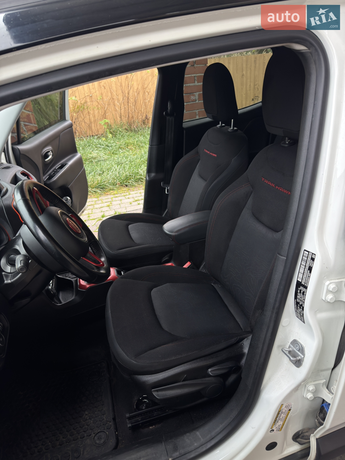 2017 Jeep Renegade - мініатюра 12