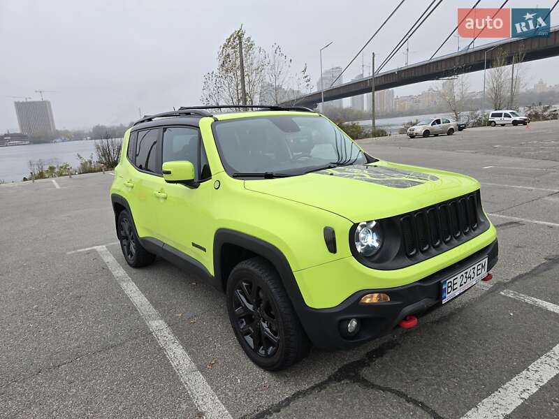 Внедорожник / Кроссовер Jeep Renegade 2017 в Киеве