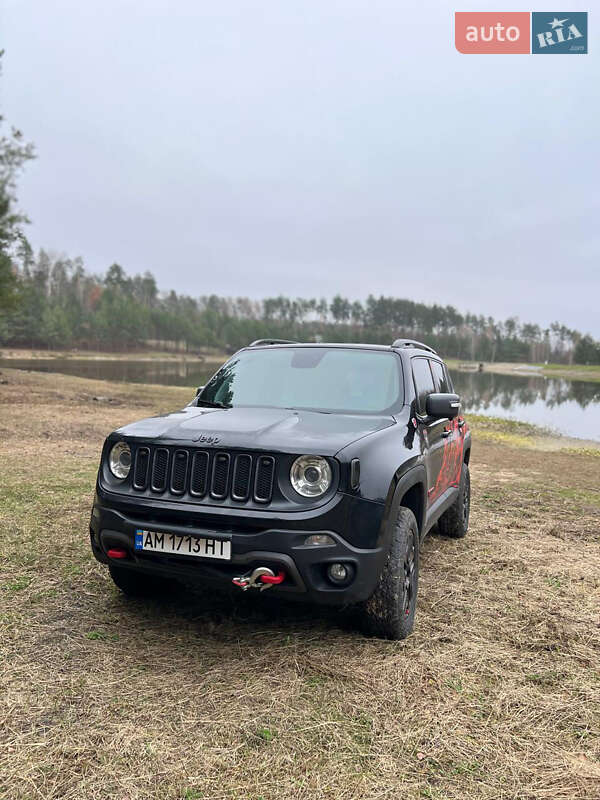 Внедорожник / Кроссовер Jeep Renegade 2018 в Житомире