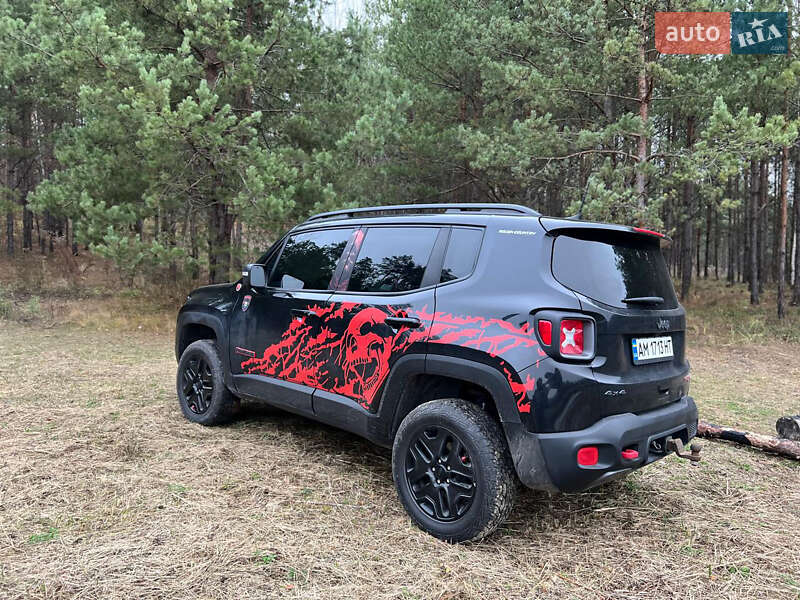 Внедорожник / Кроссовер Jeep Renegade 2018 в Житомире