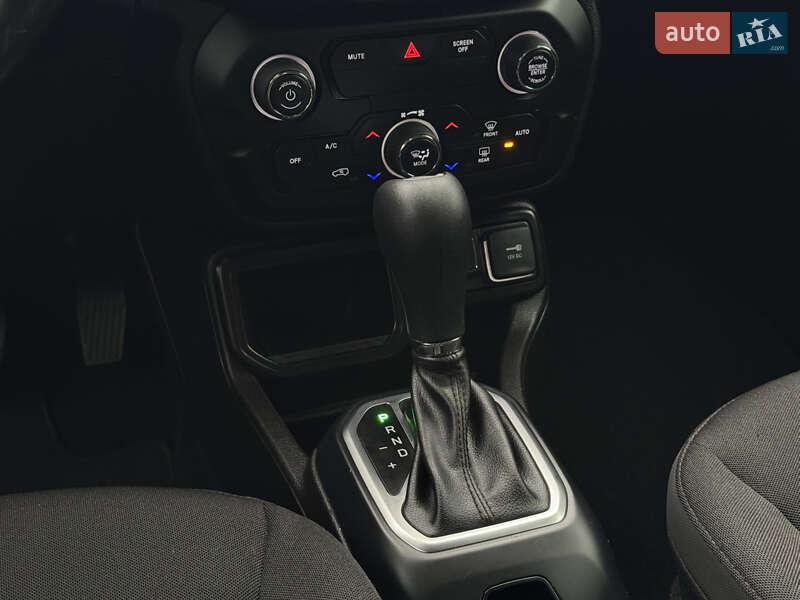 Позашляховик / Кросовер Jeep Renegade 2020 в Києві