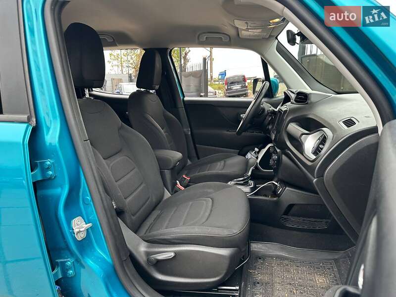 Позашляховик / Кросовер Jeep Renegade 2019 в Києві фото 12 Позашляховик / Кросовер Jeep Renegade 2019 в Києві