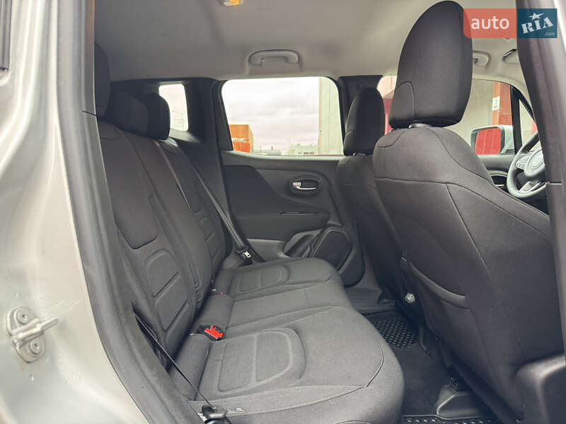 Внедорожник / Кроссовер Jeep Renegade 2020 в Киеве