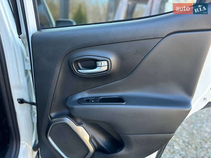 Внедорожник / Кроссовер Jeep Renegade 2018 в Львове