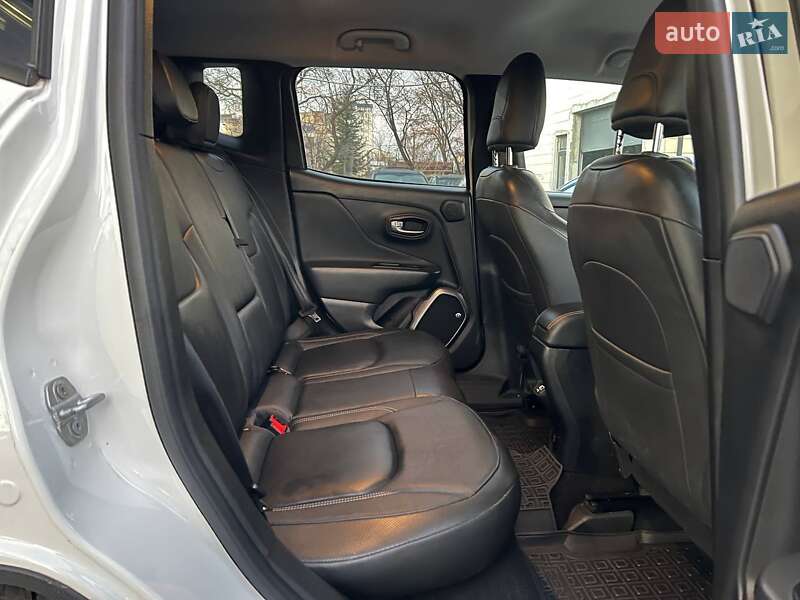 Внедорожник / Кроссовер Jeep Renegade 2018 в Ивано-Франковске