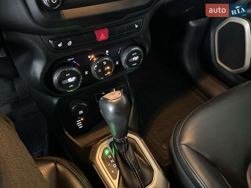 Позашляховик / Кросовер Jeep Renegade 2017 в Одесі