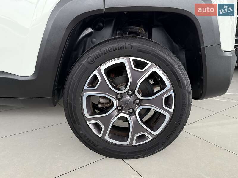 Позашляховик / Кросовер Jeep Renegade 2017 в Одесі