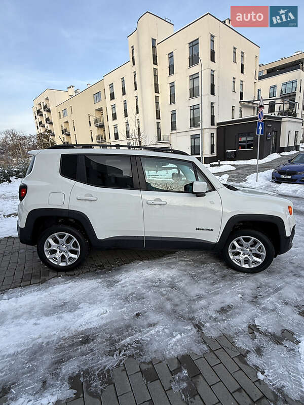 Позашляховик / Кросовер Jeep Renegade 2015 в Львові