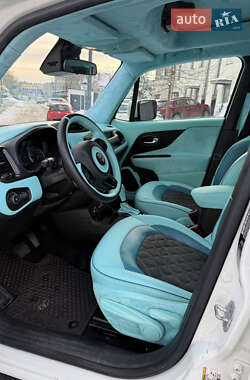 Внедорожник / Кроссовер Jeep Renegade 2015 в Львове