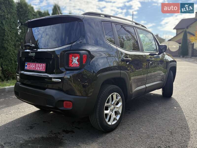 Позашляховик / Кросовер Jeep Renegade 2016 в Києві