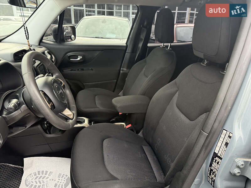 Позашляховик / Кросовер Jeep Renegade 2017 в Житомирі