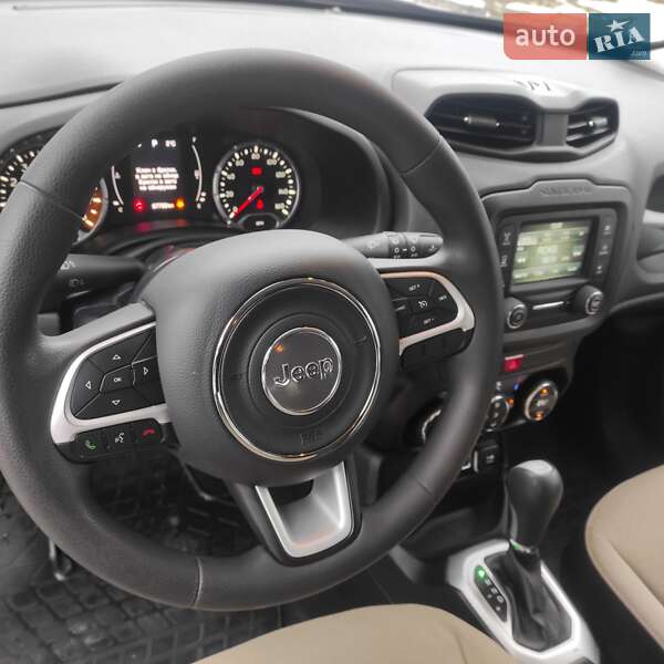 Внедорожник / Кроссовер Jeep Renegade 2016 в Львове