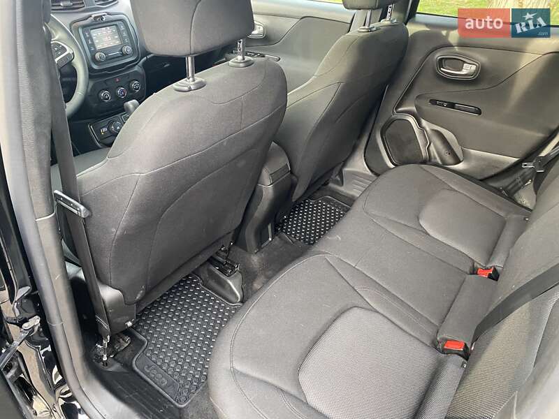 Позашляховик / Кросовер Jeep Renegade 2019 в Одесі