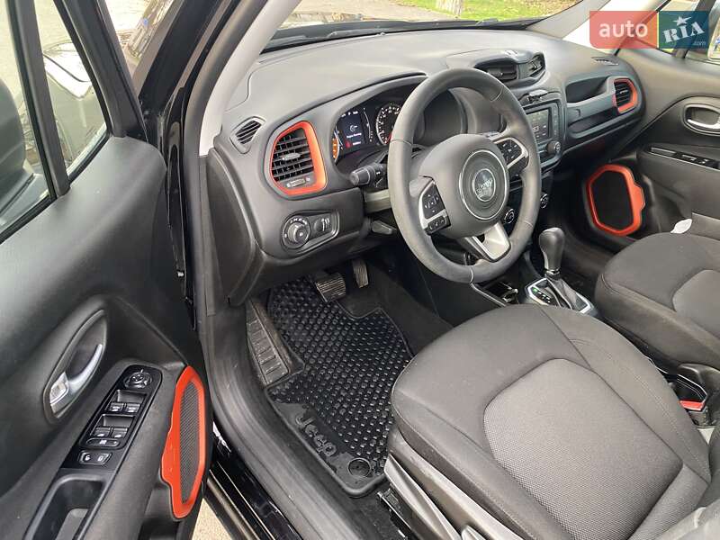 Позашляховик / Кросовер Jeep Renegade 2019 в Одесі