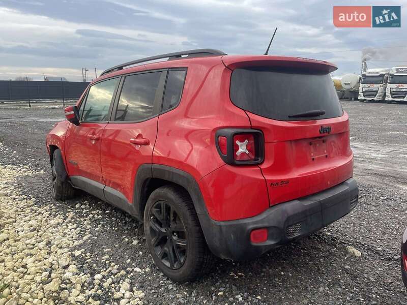 Позашляховик / Кросовер Jeep Renegade 2016 в Львові