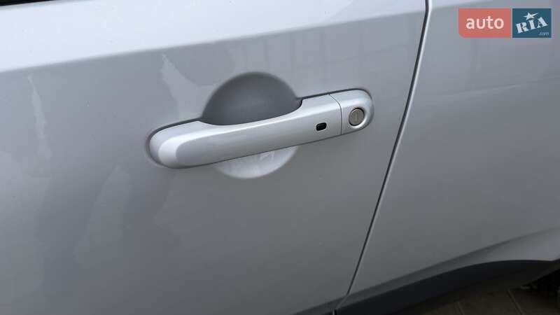 Внедорожник / Кроссовер Jeep Renegade 2015 в Тернополе фото 17 Внедорожник / Кроссовер Jeep Renegade 2015 в Тернополе