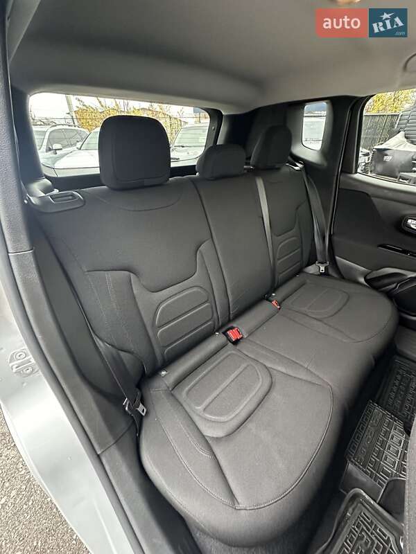 Позашляховик / Кросовер Jeep Renegade 2021 в Білогородці