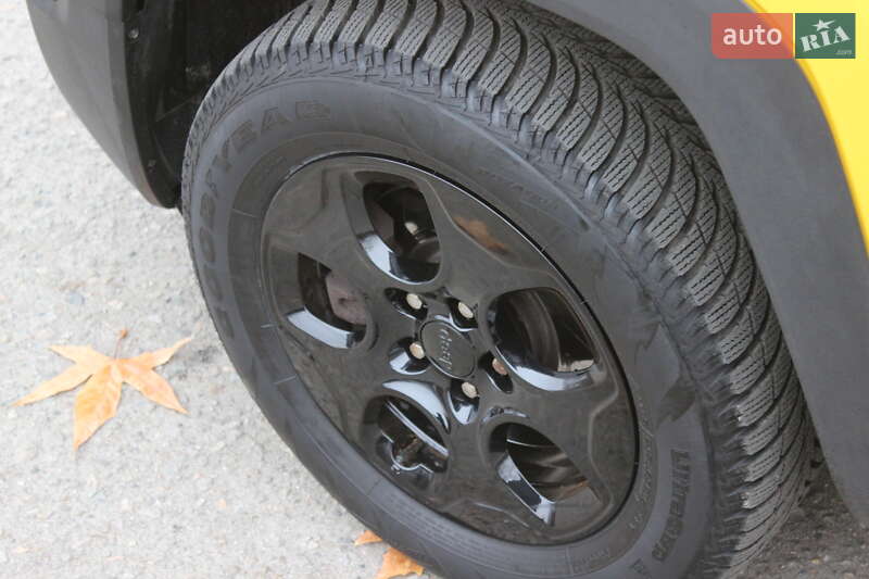 Позашляховик / Кросовер Jeep Renegade 2016 в Дніпрі фото 12 Позашляховик / Кросовер Jeep Renegade 2016 в Дніпрі