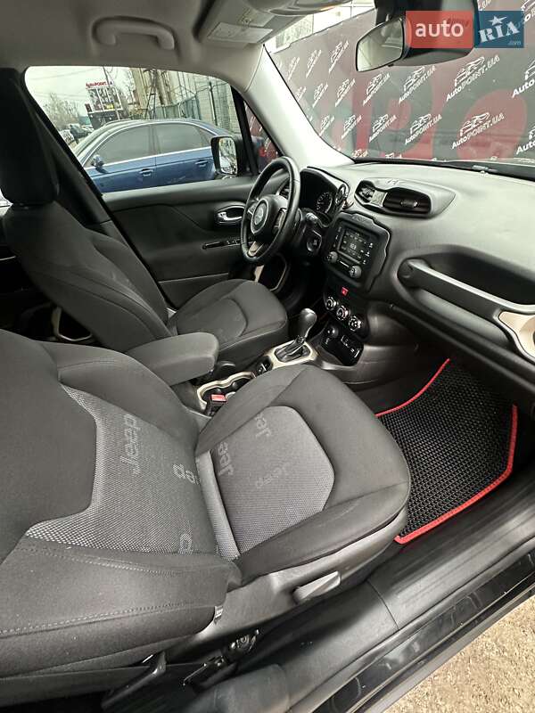 Внедорожник / Кроссовер Jeep Renegade 2016 в Сумах