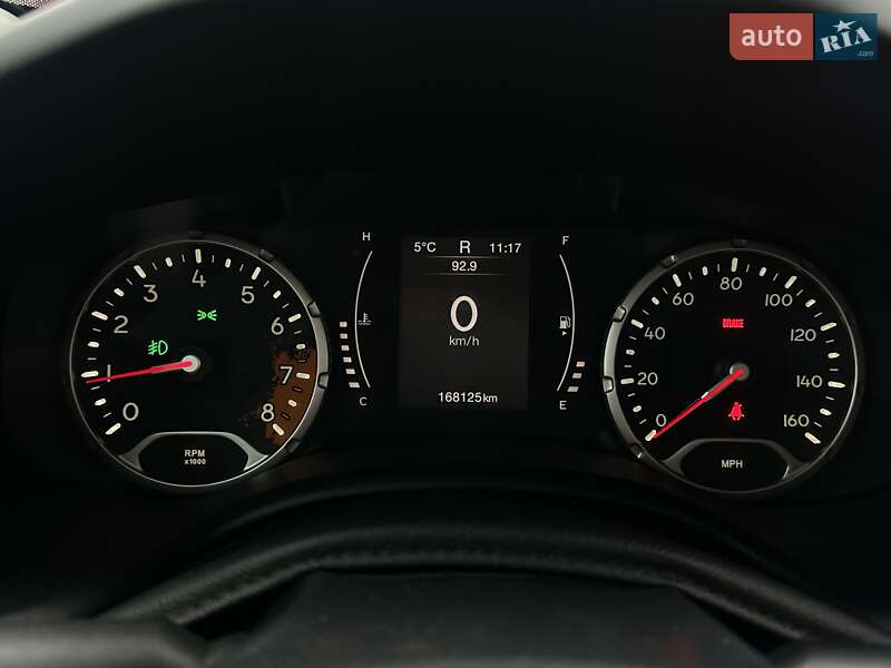 Внедорожник / Кроссовер Jeep Renegade 2016 в Сумах