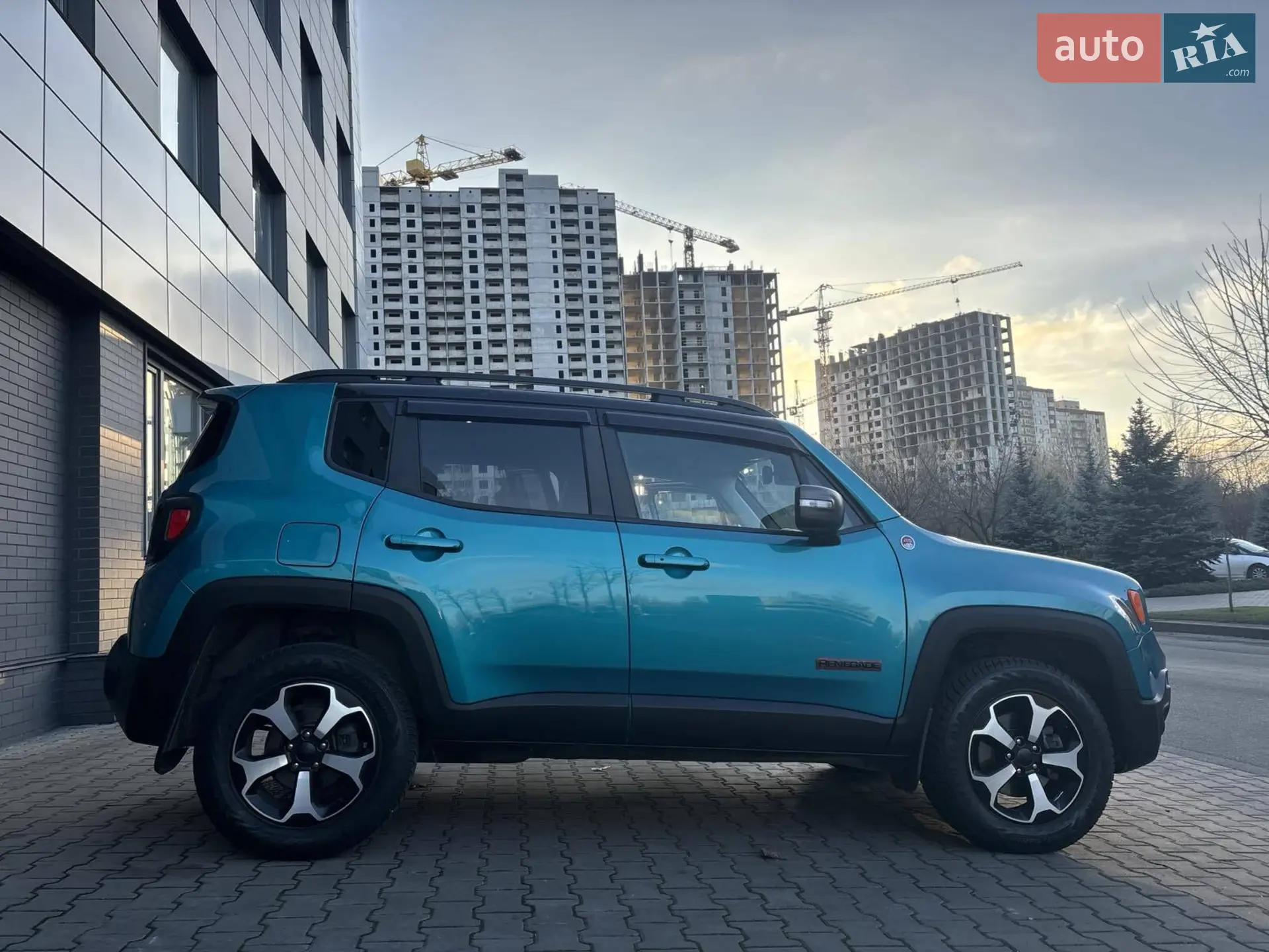 2021 Jeep Renegade - мініатюра 4
