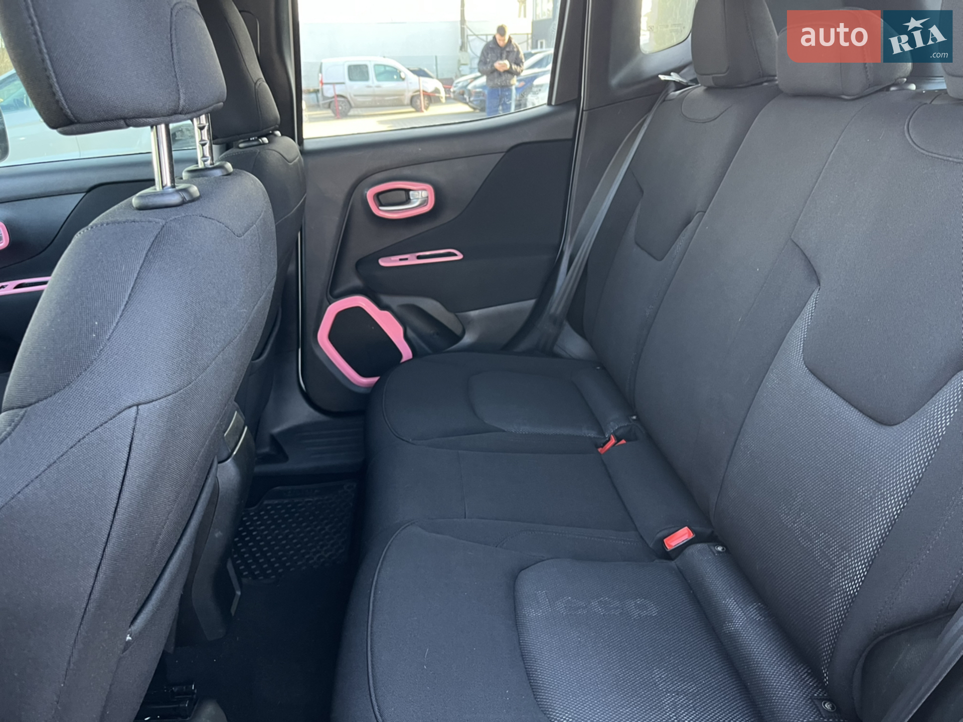 2017 Jeep Renegade - мініатюра 12