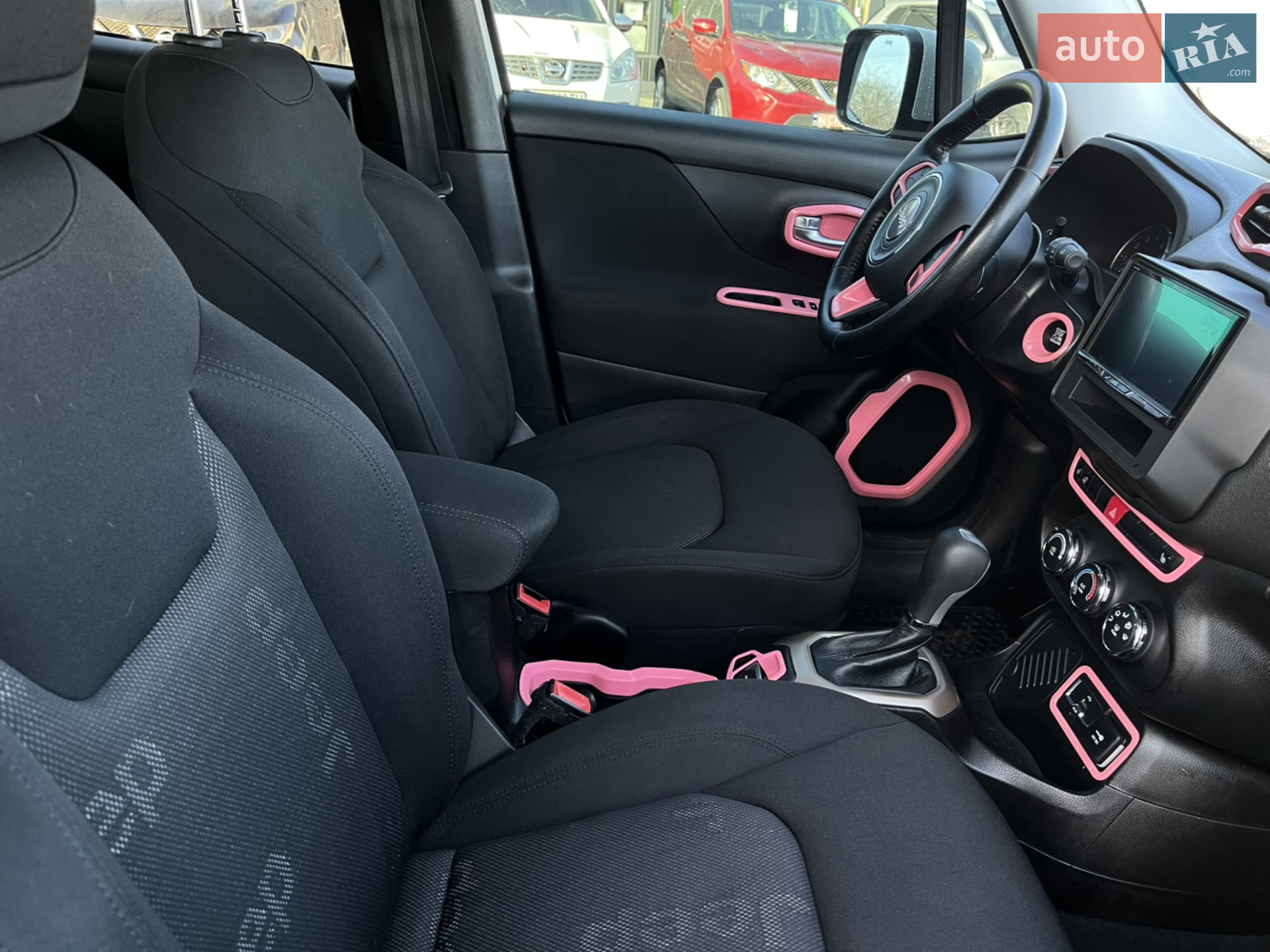 2017 Jeep Renegade - мініатюра 16