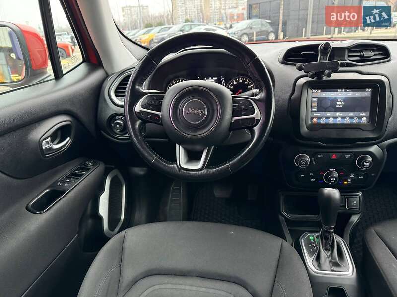Внедорожник / Кроссовер Jeep Renegade 2018 в Киеве фото 13 Внедорожник / Кроссовер Jeep Renegade 2018 в Киеве