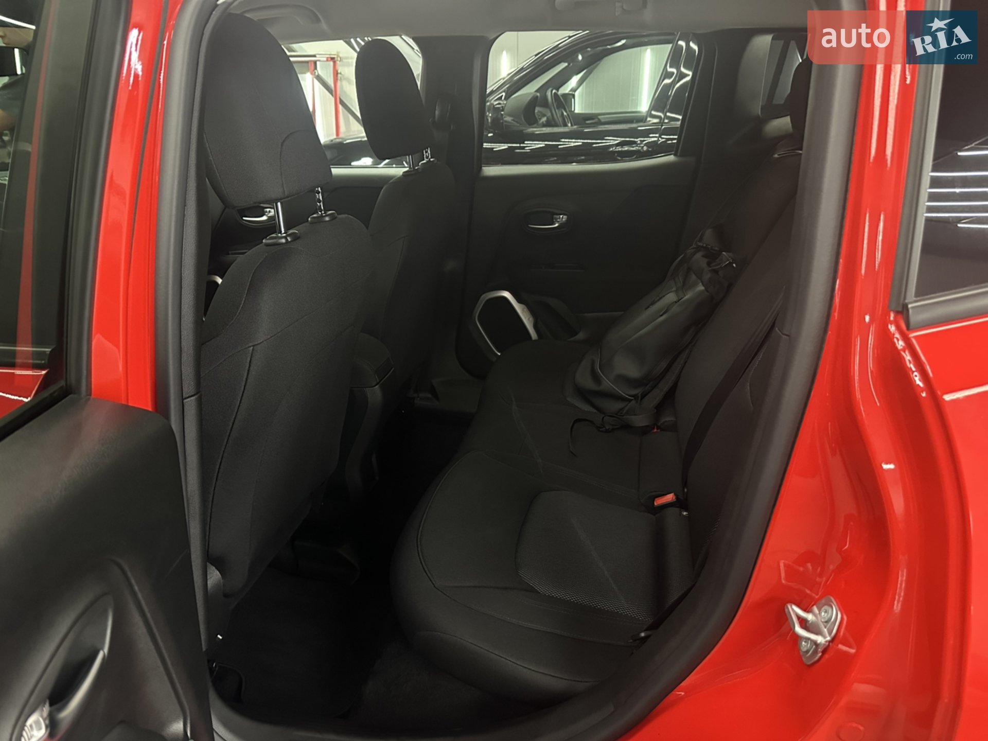 2019 Jeep Renegade - мініатюра 11