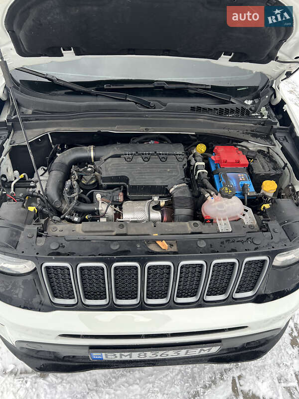 Внедорожник / Кроссовер Jeep Renegade 2022 в Ромнах