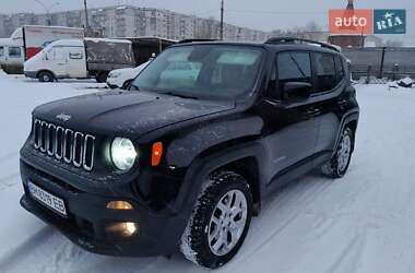 Внедорожник / Кроссовер Jeep Renegade 2015 в Сумах
