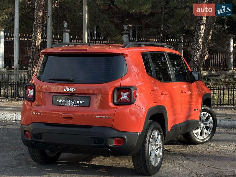 Позашляховик / Кросовер Jeep Renegade 2019 в Миколаєві