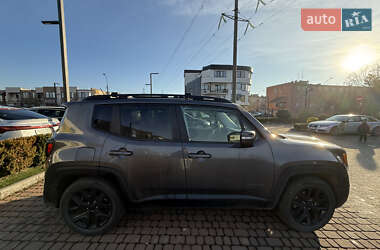 Внедорожник / Кроссовер Jeep Renegade 2017 в Ужгороде