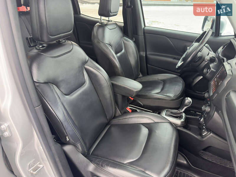 Позашляховик / Кросовер Jeep Renegade 2017 в Києві