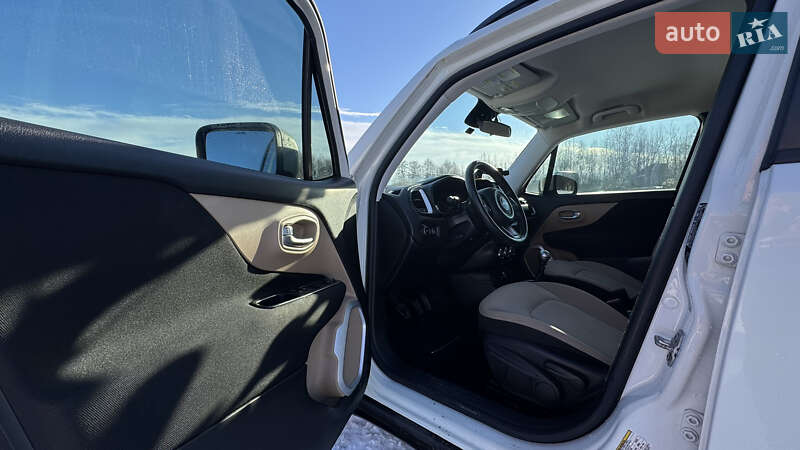 Позашляховик / Кросовер Jeep Renegade 2015 в Львові фото 9 Позашляховик / Кросовер Jeep Renegade 2015 в Львові