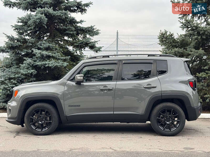 Внедорожник / Кроссовер Jeep Renegade 2020 в Киеве