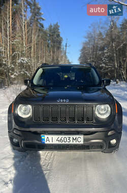 Внедорожник / Кроссовер Jeep Renegade 2017 в Калиновке