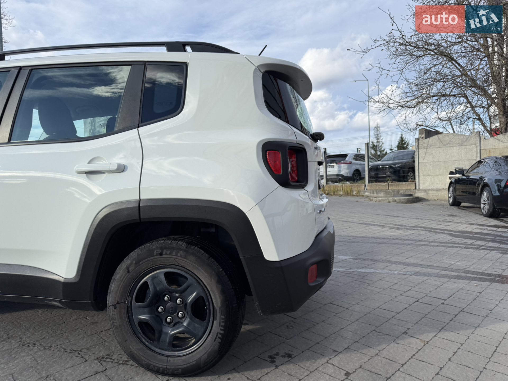 2016 Jeep Renegade - мініатюра 7