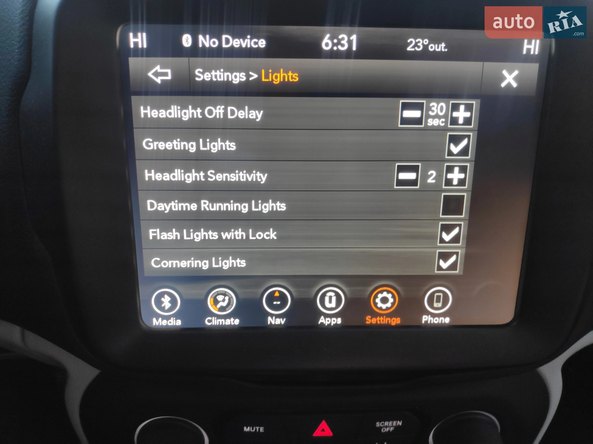 2022 Jeep Renegade - мініатюра 27