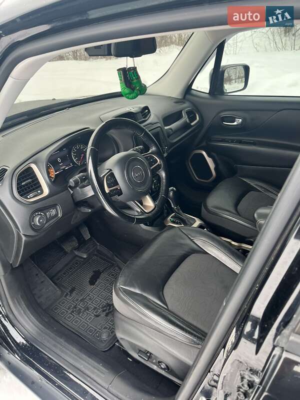 Внедорожник / Кроссовер Jeep Renegade 2017 в Бердичеве