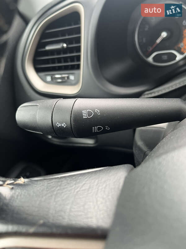 Внедорожник / Кроссовер Jeep Renegade 2017 в Бердичеве