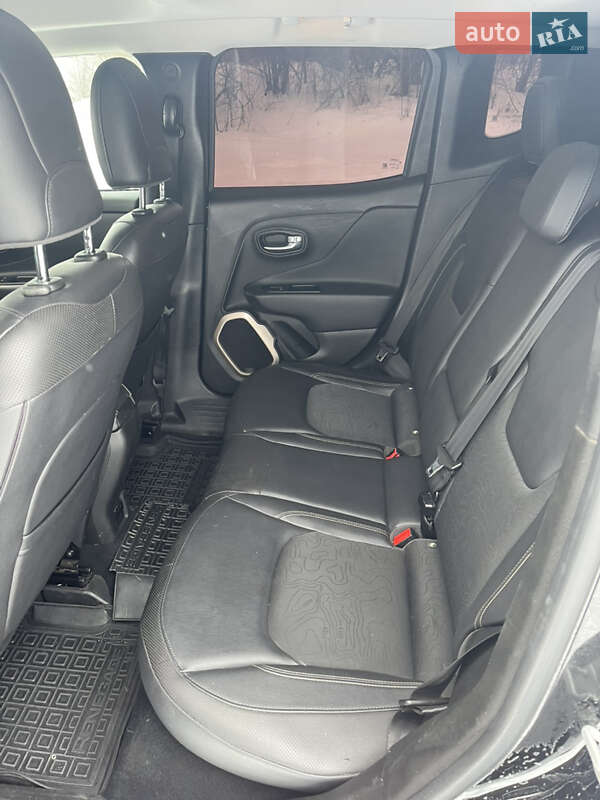 Внедорожник / Кроссовер Jeep Renegade 2017 в Бердичеве