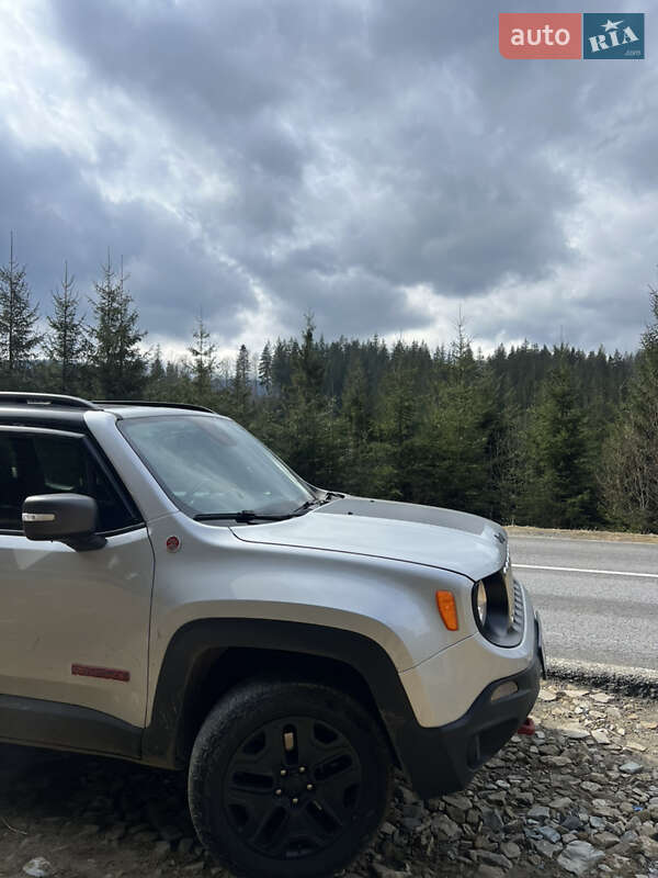 Внедорожник / Кроссовер Jeep Renegade 2018 в Косове